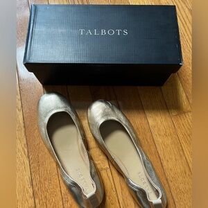 NIB Talbots leather upper gold ballet style flats size 8